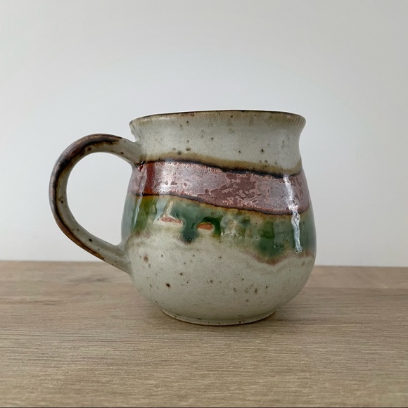 Vintage Pottery Mug - Picture 4 of 5